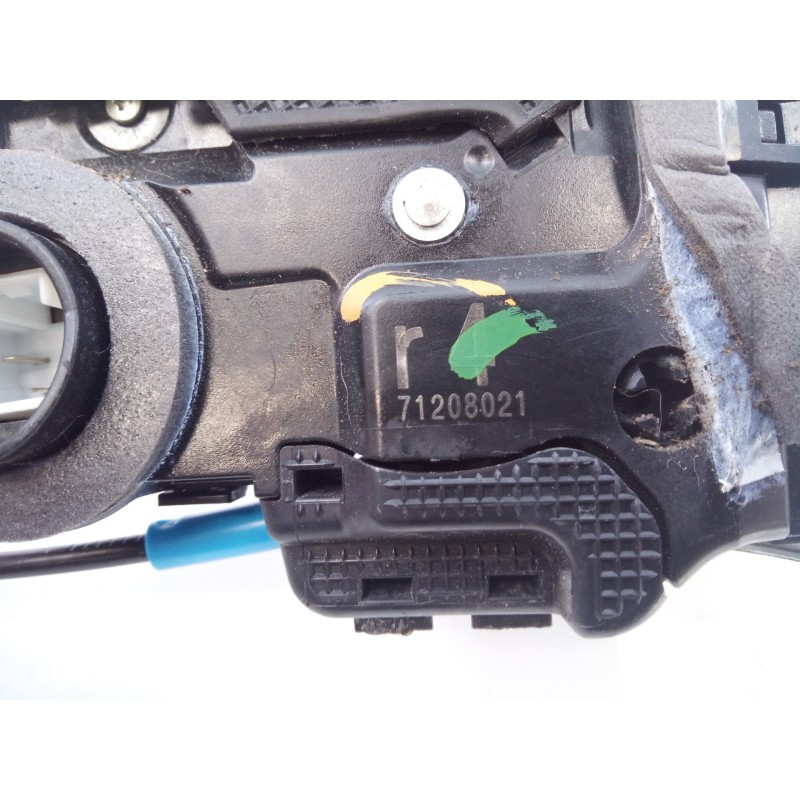 Recambio de cerradura puerta trasera derecha para toyota c-hr hybrid dynamic plus referencia OEM IAM 71208021  E2-B4-60-1