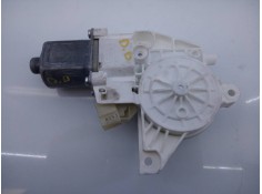 MOTOR ELEVALUNAS DELANTERO DERECHO A2048200142 0130822441 E1-A2-15-1