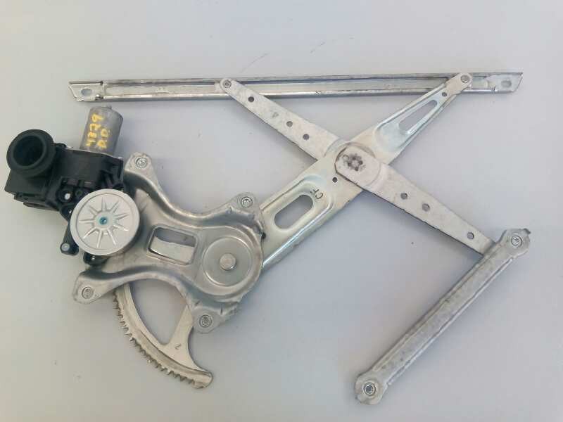 Recambio de elevalunas delantero derecho para toyota prius+ eco referencia OEM IAM 8571062010 0620204011 E2-B4-3-1