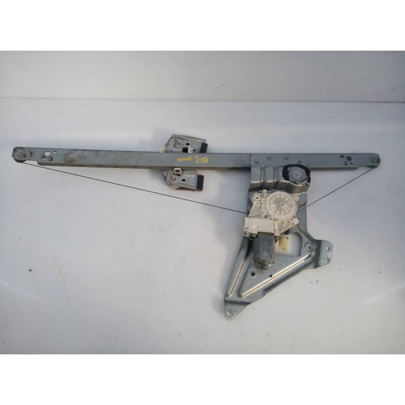 Recambio de elevalunas delantero izquierdo para mercedes-benz sprinterii caja cerrada (desde 01.06) 318/319 cdi (906.631/633/635