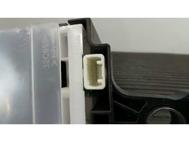 Recambio de palanca cambio para toyota prius+ eco referencia OEM IAM 75G616LHD  E3-B2-5-4