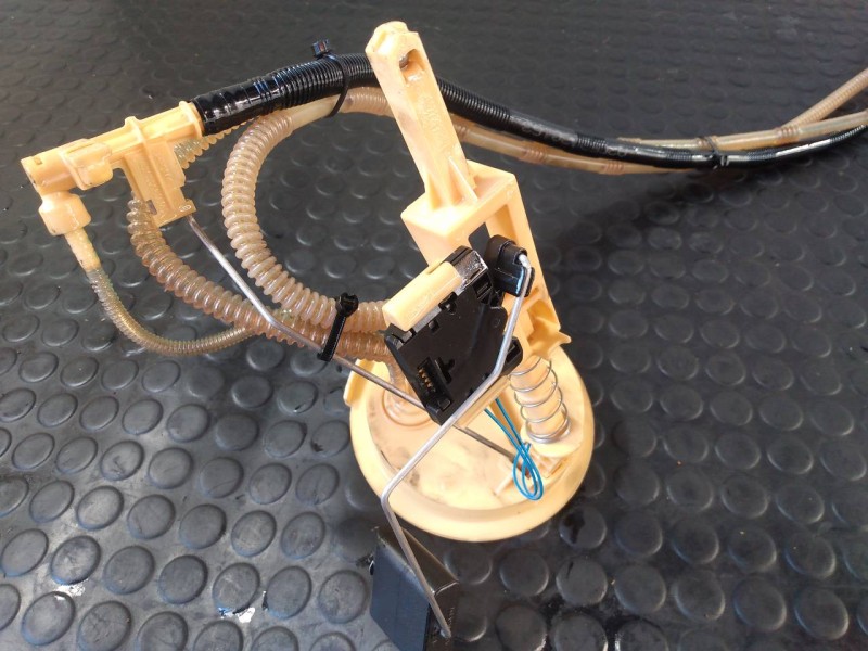 Recambio de aforador para bmw x1 (e84) sdrive 18d referencia OEM IAM A2C53216247  P3-A6-5-3