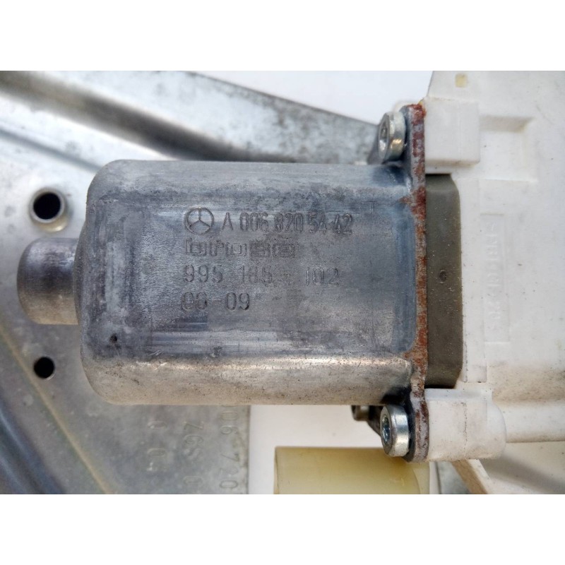 Recambio de elevalunas delantero izquierdo para mercedes-benz sprinterii caja cerrada (desde 01.06) 318/319 cdi (906.631/633/635