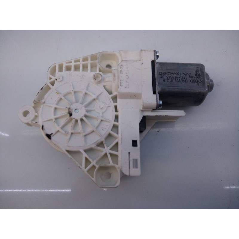 Recambio de motor elevalunas trasero derecho para audi q3 (8u) 2.0 tdi (103kw) ambiente referencia OEM IAM 8K0959812A 1101919813