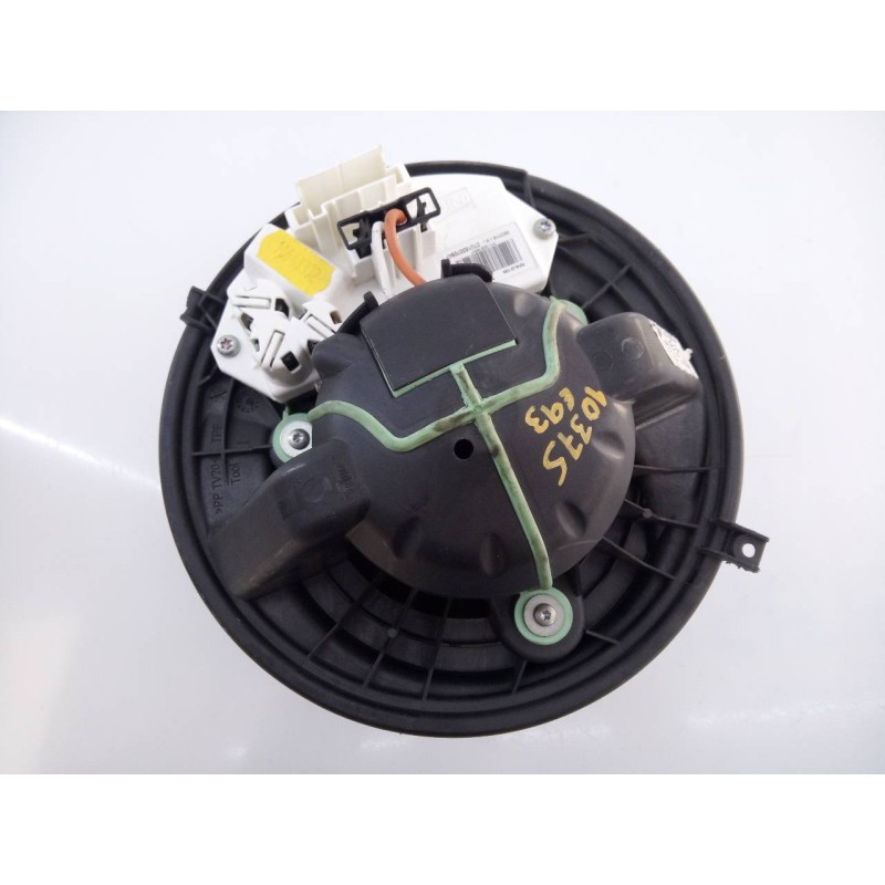Recambio de ventilador calefaccion para bmw serie 3 cabrio (e93) 320d referencia OEM IAM 985467W  E3-A2-23-4