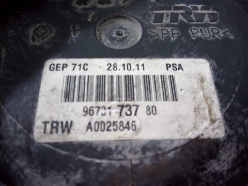 Recambio de bomba direccion para citroën c5 berlina seduction referencia OEM IAM 9673173780  P3-B4-4-5