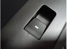 MANDO ELEVALUNAS TRASERO IZQUIERDO 