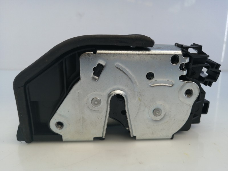 Recambio de cerradura puerta delantera derecha para bmw serie 3 touring (e91) 330xd referencia OEM IAM 660276EDMF20  E1-A3-43-2