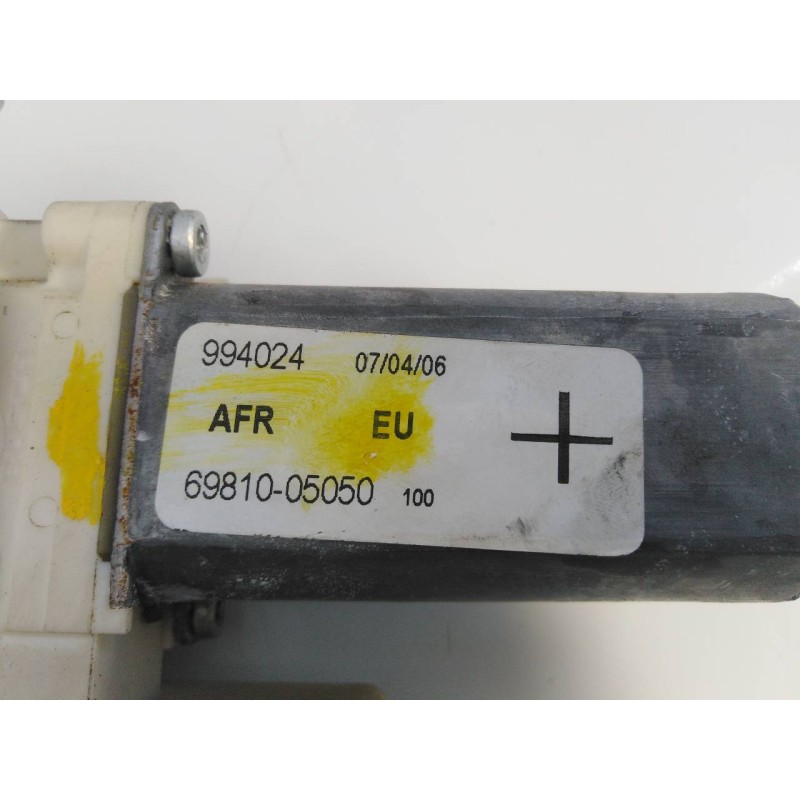 Recambio de elevalunas delantero derecho para toyota avensis berlina (t25) 2.2 d-4d executive berlina (5-ptas.) referencia OEM I