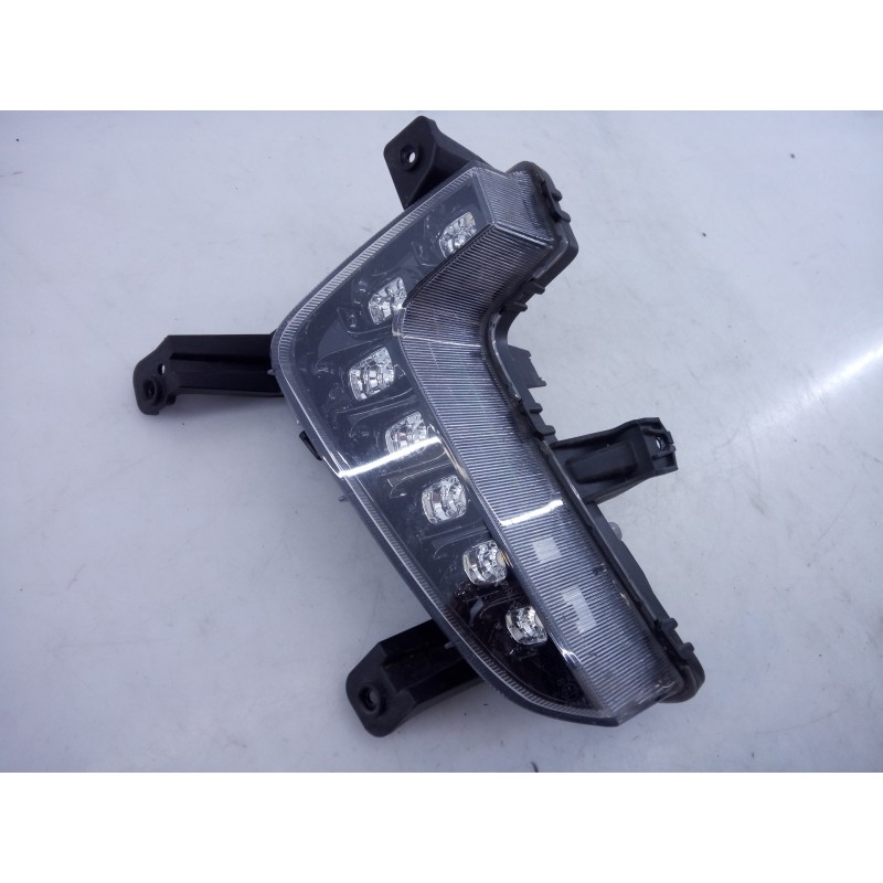 Recambio de piloto delantero izquierdo para hyundai ioniq hybrid referencia OEM IAM 92207G2000  E2-B5-54-2