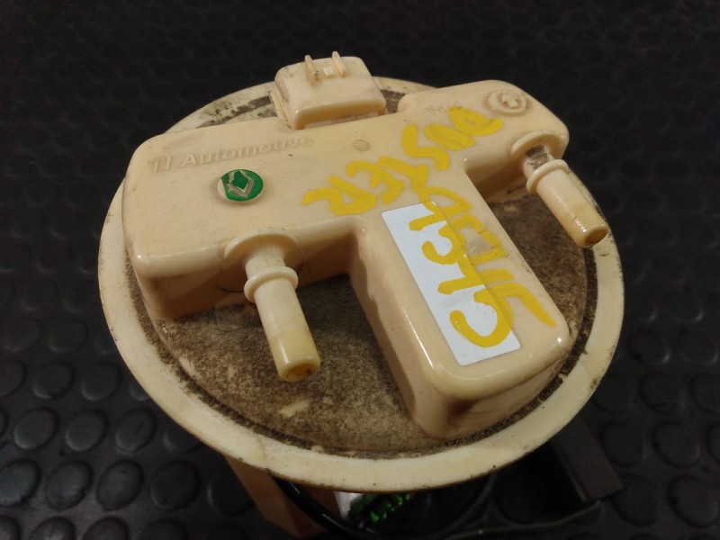 Recambio de aforador para dacia duster ambiance 4x2 referencia OEM IAM   P3-A6-4-4