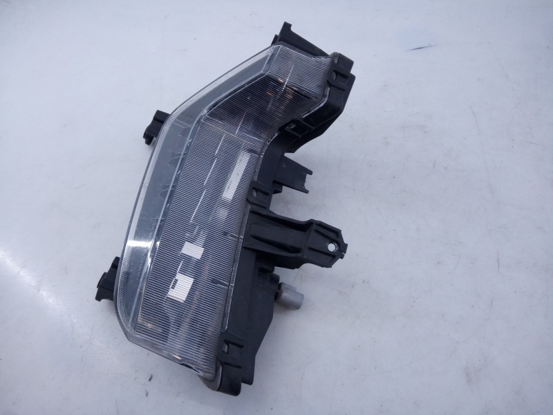 Recambio de piloto delantero izquierdo para hyundai ioniq hybrid referencia OEM IAM 92207G2000  E2-B5-54-2