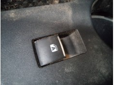 MANDO ELEVALUNAS TRASERO IZQUIERDO 