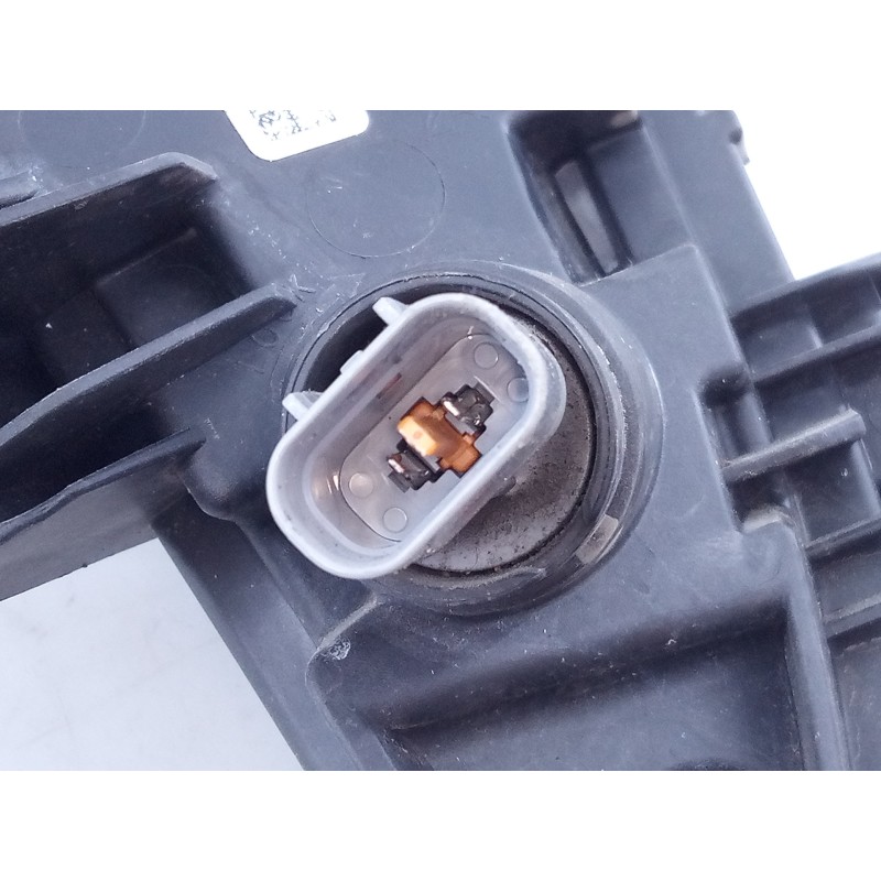 Recambio de piloto delantero izquierdo para hyundai ioniq hybrid referencia OEM IAM 92207G2000  E2-B5-54-2