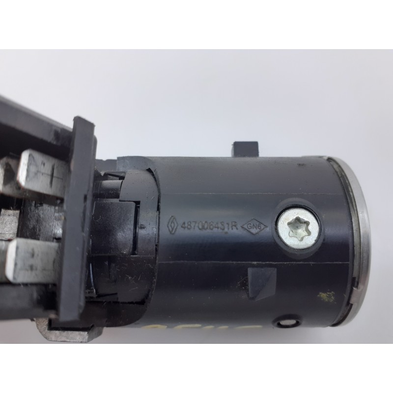 Recambio de antirrobo para dacia duster ambiance 4x2 referencia OEM IAM 487006431R N0502060B01 E2-A1-44-3