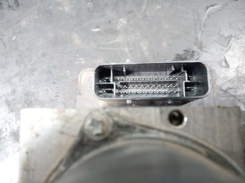 Recambio de abs para bmw x5 (f15) xdrive40d referencia OEM IAM 3451686479401 DXC9F15ACC P3-A8-23-2