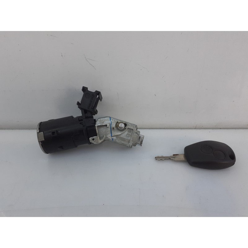 Recambio de antirrobo para dacia duster ambiance 4x2 referencia OEM IAM 487006431R N0502060B01 E2-A1-44-3