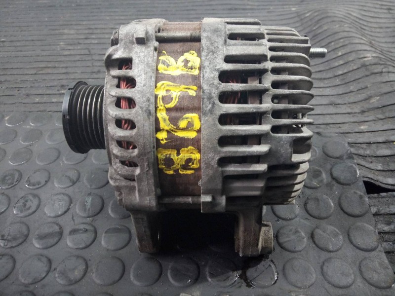 Recambio de alternador para land rover freelander (ln) 2.0 di familiar (72kw) referencia OEM IAM 23100JG71A  