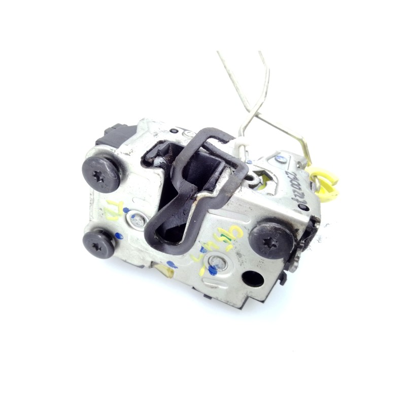 Recambio de cerradura puerta trasera derecha para dacia duster ambiance 4x2 referencia OEM IAM   E1-A1-40-1