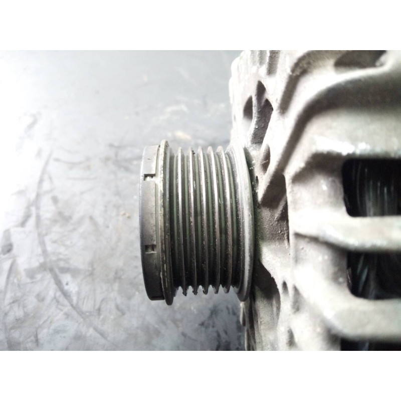 Recambio de alternador para bmw x5 (f15) xdrive40d referencia OEM IAM 8570675AI04 FG23S 68 P3-A4-23-5