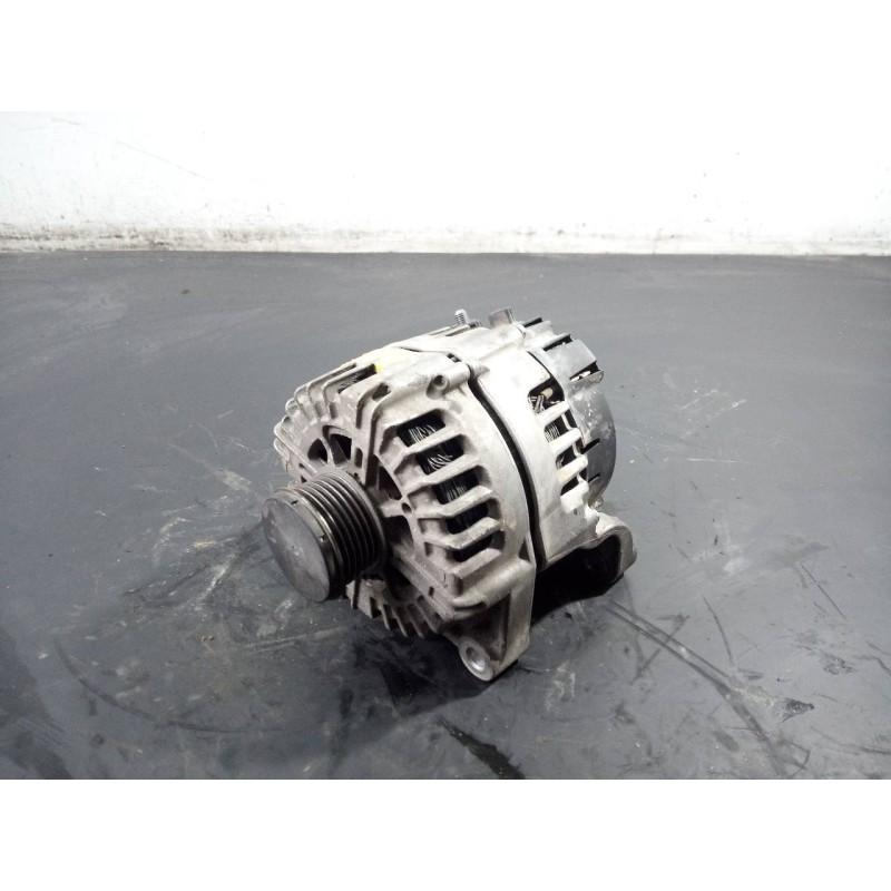 Recambio de alternador para bmw x5 (f15) xdrive40d referencia OEM IAM 8570675AI04 FG23S 68 P3-A4-23-5