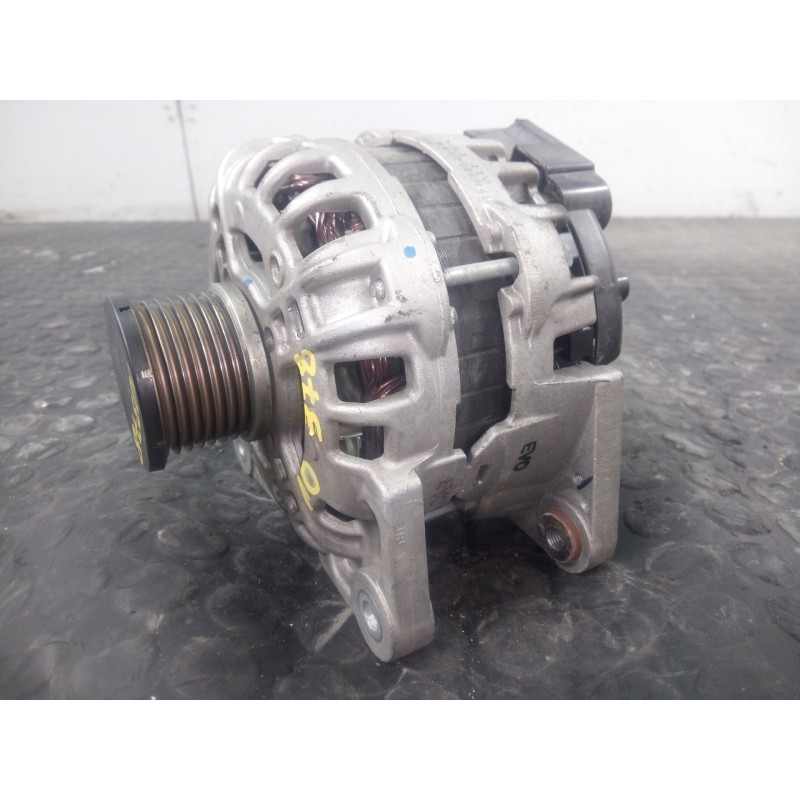 Recambio de alternador para dacia sandero stepway referencia OEM IAM 231002654R  P3-A5-13-3
