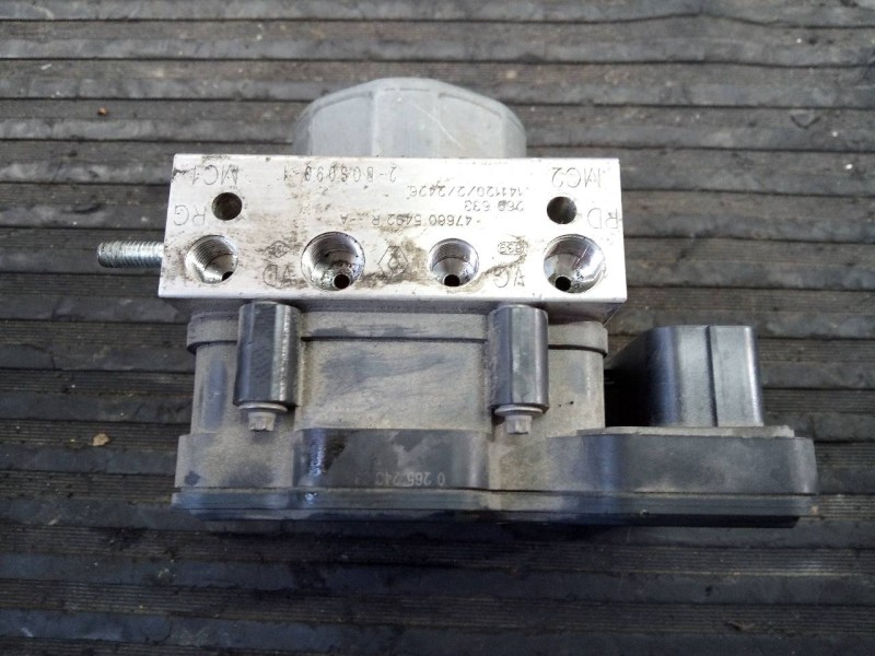 Recambio de abs para renault clio iv technofeel referencia OEM IAM 476605492R 2265106516 P3-A8-5-3