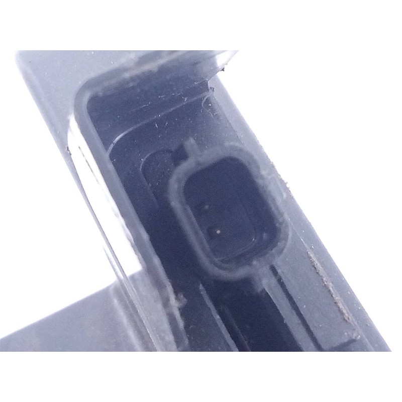 Recambio de cerradura puerta trasera derecha para dacia sandero stepway referencia OEM IAM 825022281RG  E1-A1-43-1