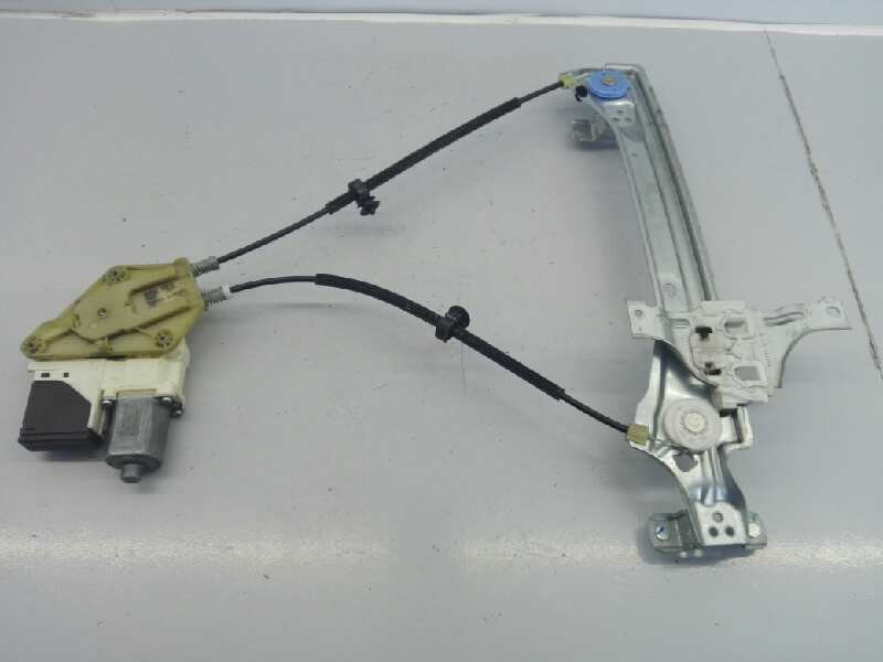 Recambio de elevalunas trasero derecho para renault megane iii berlina 5 p expression referencia OEM IAM 827306548R 966363200 