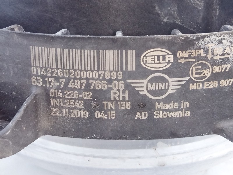 Recambio de faro antiniebla derecho para mini cabrio (f57) cooper referencia OEM IAM 6317749776606 01422602 E1-B4-51-1