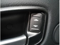 MANDO ELEVALUNAS TRASERO IZQUIERDO 