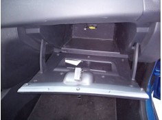 Recambio de guantera para dacia sandero stepway referencia OEM IAM    2