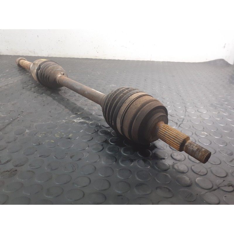 Recambio de transmision delantera derecha para dacia duster ambiance 4x2 referencia OEM IAM 39100384R  P1-B6-22