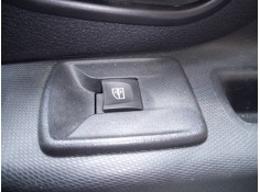 MANDO ELEVALUNAS DELANTERO DERECHO 