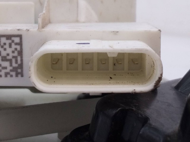 Recambio de cerradura puerta trasera izquierda para bmw x5 (f15) xdrive40d referencia OEM IAM 728195308 18283810CZ E1-A3-36-1