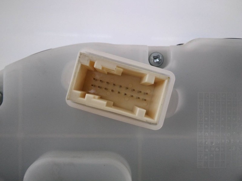 Recambio de cuadro instrumentos para peugeot 2008 (--.2013) allure referencia OEM IAM 9813848980  E3-B2-48-3
