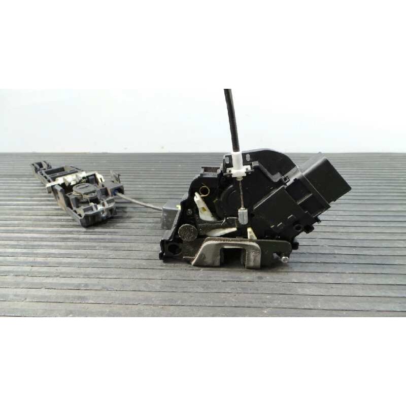 Recambio de cerradura puerta delantera izquierda para ford mondeo ber. (ca2) ghia referencia OEM IAM   E2-B3-45-1