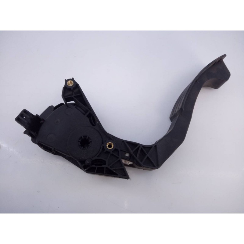 Recambio de pedal acelerador para dacia sandero stepway referencia OEM IAM 180022703R 6PV00997803 E2-A1-14-2