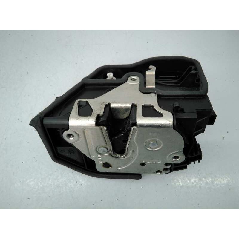 Recambio de cerradura puerta trasera izquierda para bmw x3 (e83) 2.0d referencia OEM IAM 7167075  E1-A3-24-1