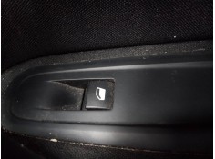 MANDO ELEVALUNAS DELANTERO DERECHO 