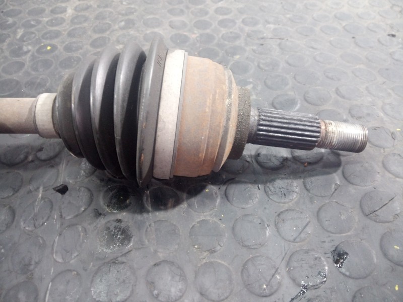 Recambio de transmision delantera derecha para dacia sandero stepway referencia OEM IAM 391007857R  P1-A6-41