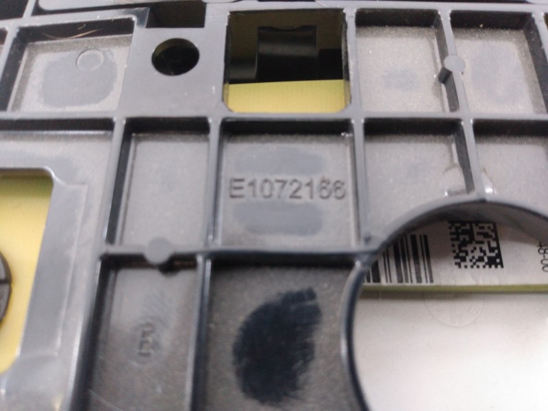 Recambio de luz interior para bmw serie x1 (f48) sdrive18d referencia OEM IAM E1072166 FZ9348998 E3-A2-24-4