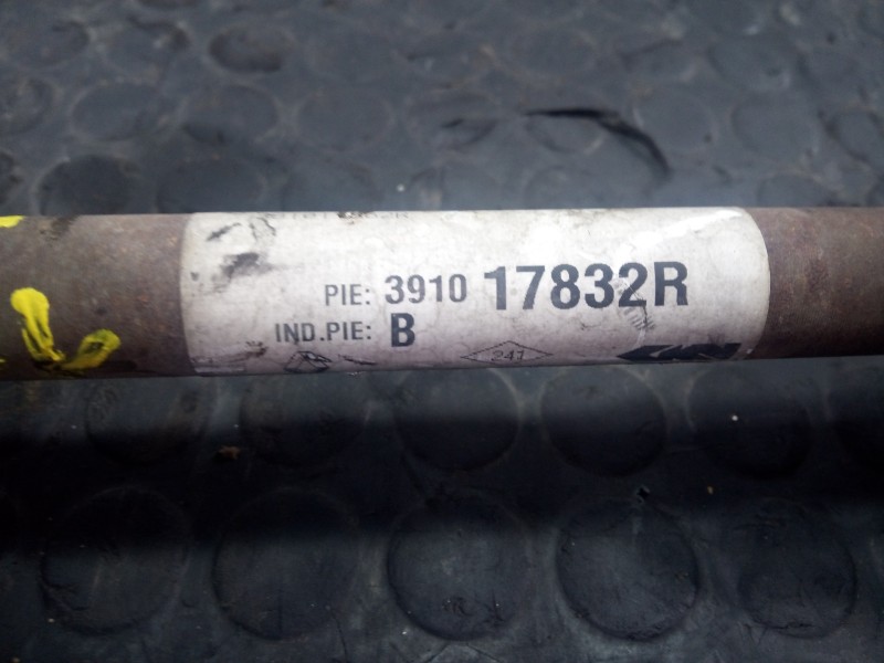 Recambio de transmision delantera izquierda para dacia sandero stepway referencia OEM IAM 391017832R  P1-A6-41