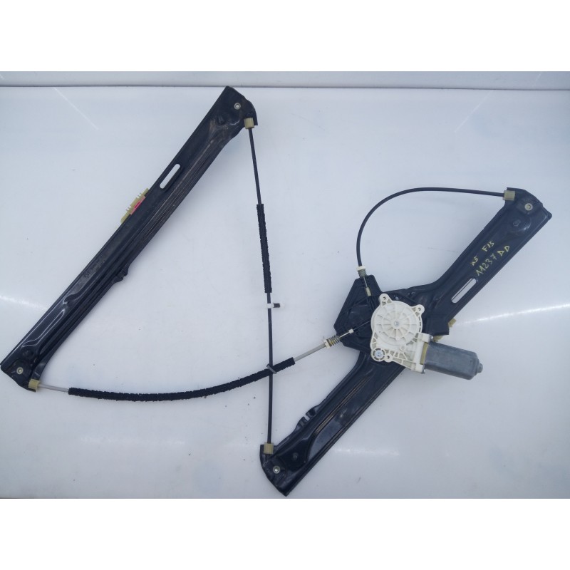 Recambio de elevalunas delantero derecho para bmw x5 (f15) xdrive40d referencia OEM IAM C11469101A 0930144A1337 E1-A3-44-2