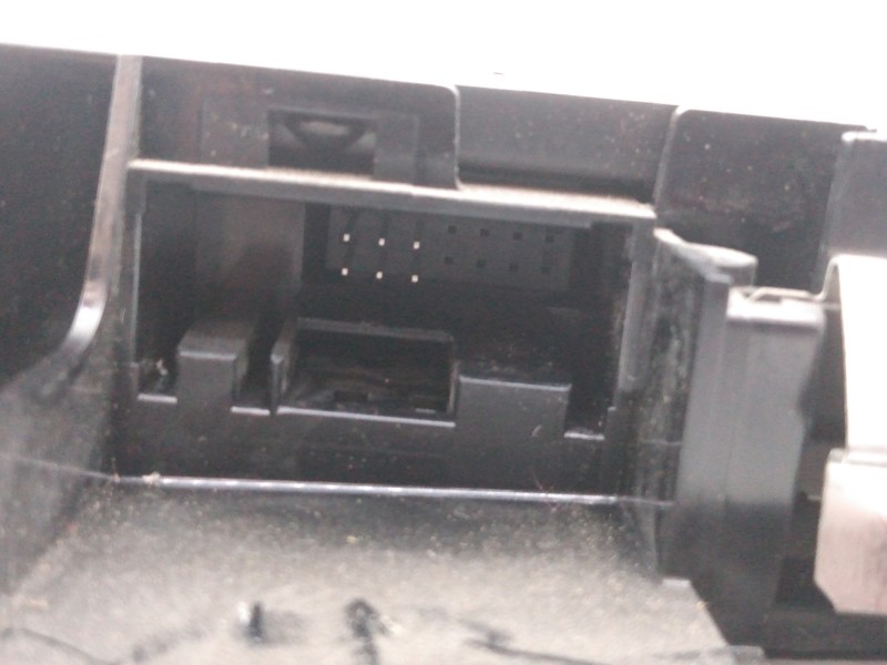 Recambio de luz interior para bmw serie x1 (f48) sdrive18d referencia OEM IAM E1072166 FZ9348998 E3-A2-24-4