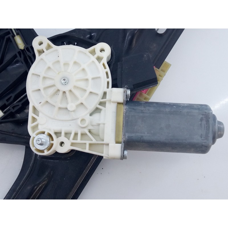 Recambio de elevalunas delantero derecho para bmw x5 (f15) xdrive40d referencia OEM IAM C11469101A 0930144A1337 E1-A3-44-2