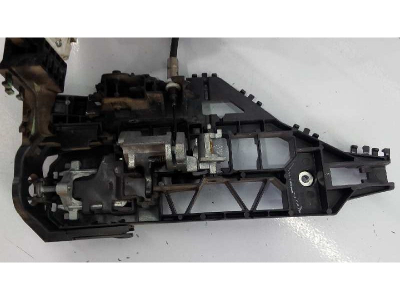 Recambio de cerradura puerta delantera derecha para fiat freemont (345) urban referencia OEM IAM P04589916ADA  E2-B2-8-1