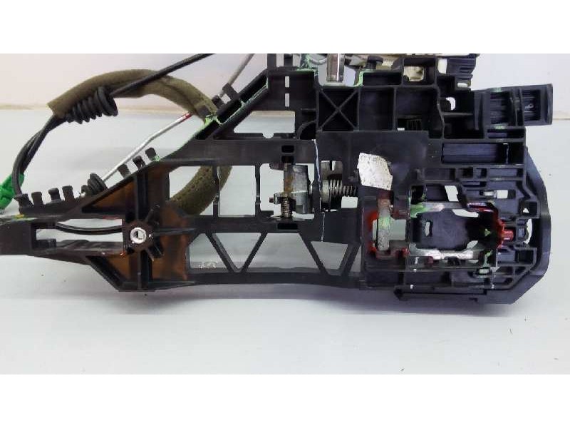 Recambio de cerradura puerta delantera derecha para fiat freemont (345) urban referencia OEM IAM P04589916ADA  E2-B2-8-1