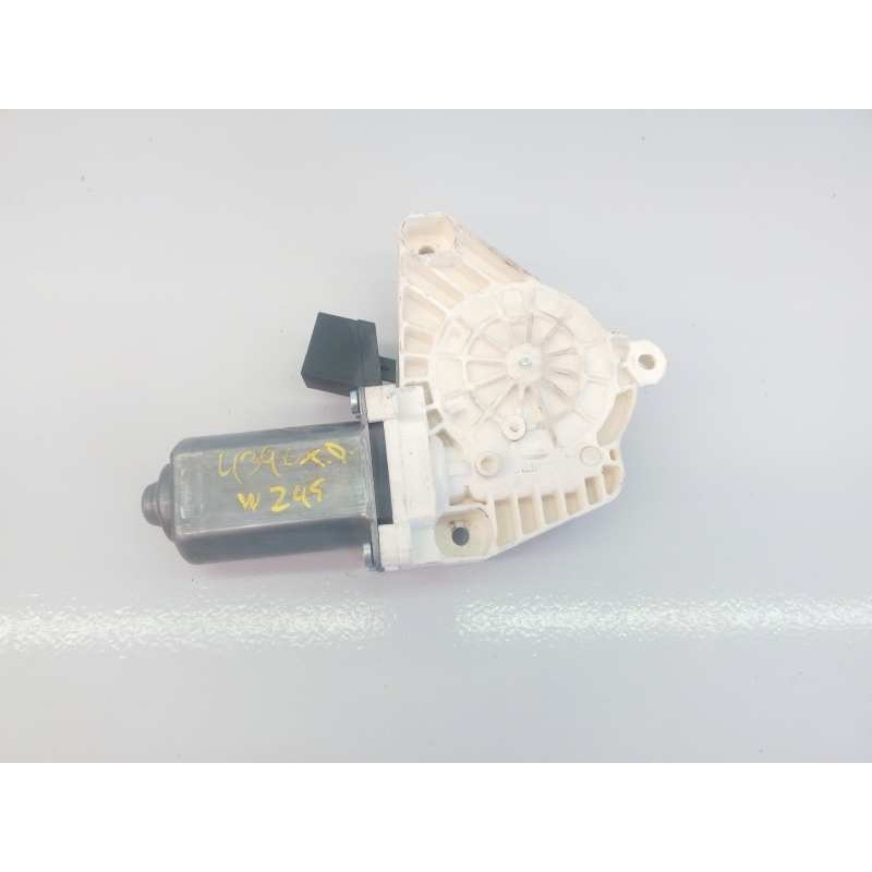 Recambio de motor elevalunas trasero derecho para mercedes-benz clase b (w245) 180 cdi (245.207) referencia OEM IAM 1698204642  