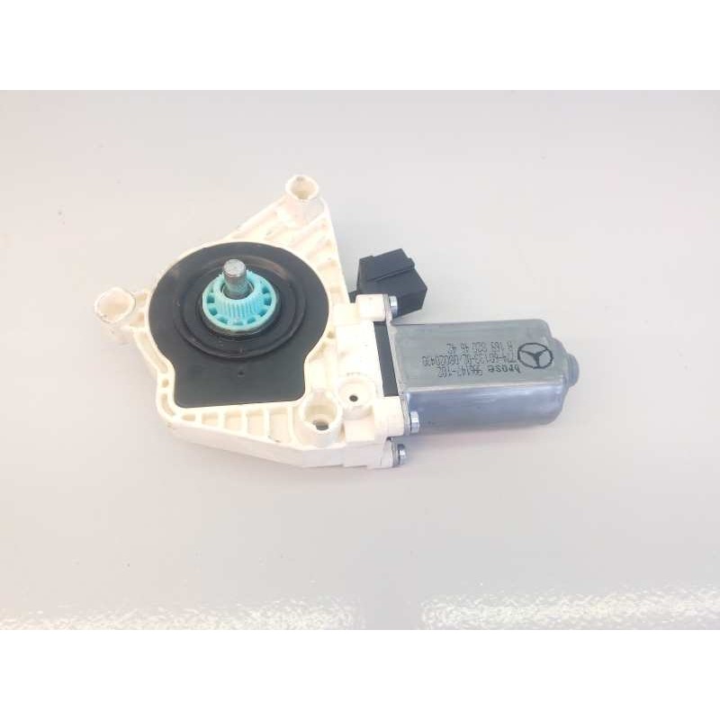 Recambio de motor elevalunas trasero derecho para mercedes-benz clase b (w245) 180 cdi (245.207) referencia OEM IAM 1698204642  